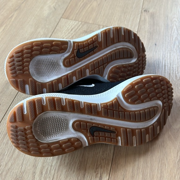 Nike React Running Shoes - Picture 6 of 6